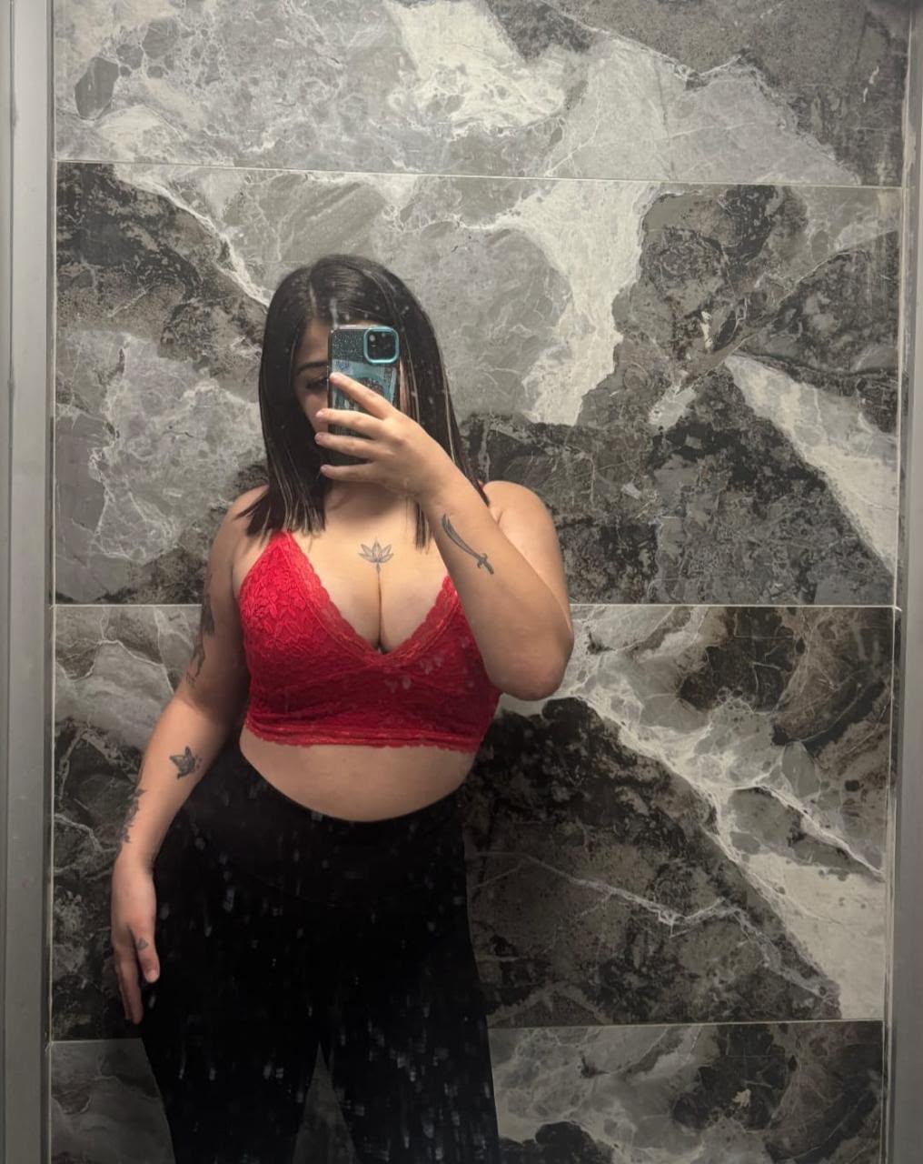 Dipdede Mükemmel Kadın Escort Bayan Safiye